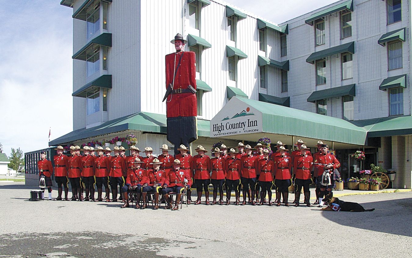 Coast High Country Inn Whitehorse Extérieur photo